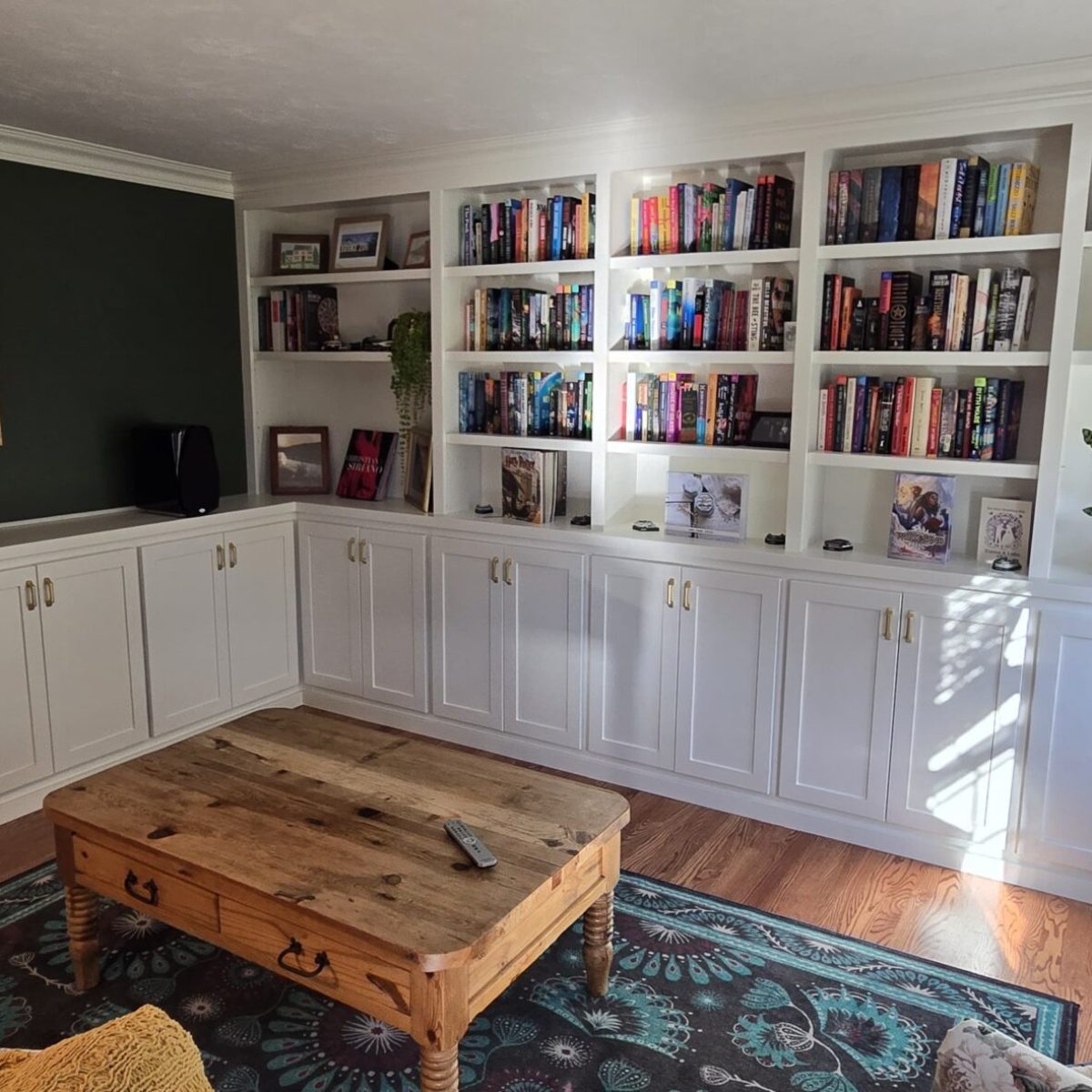 WW Finish Carpentry - Beautiful Custom White Cabinets
